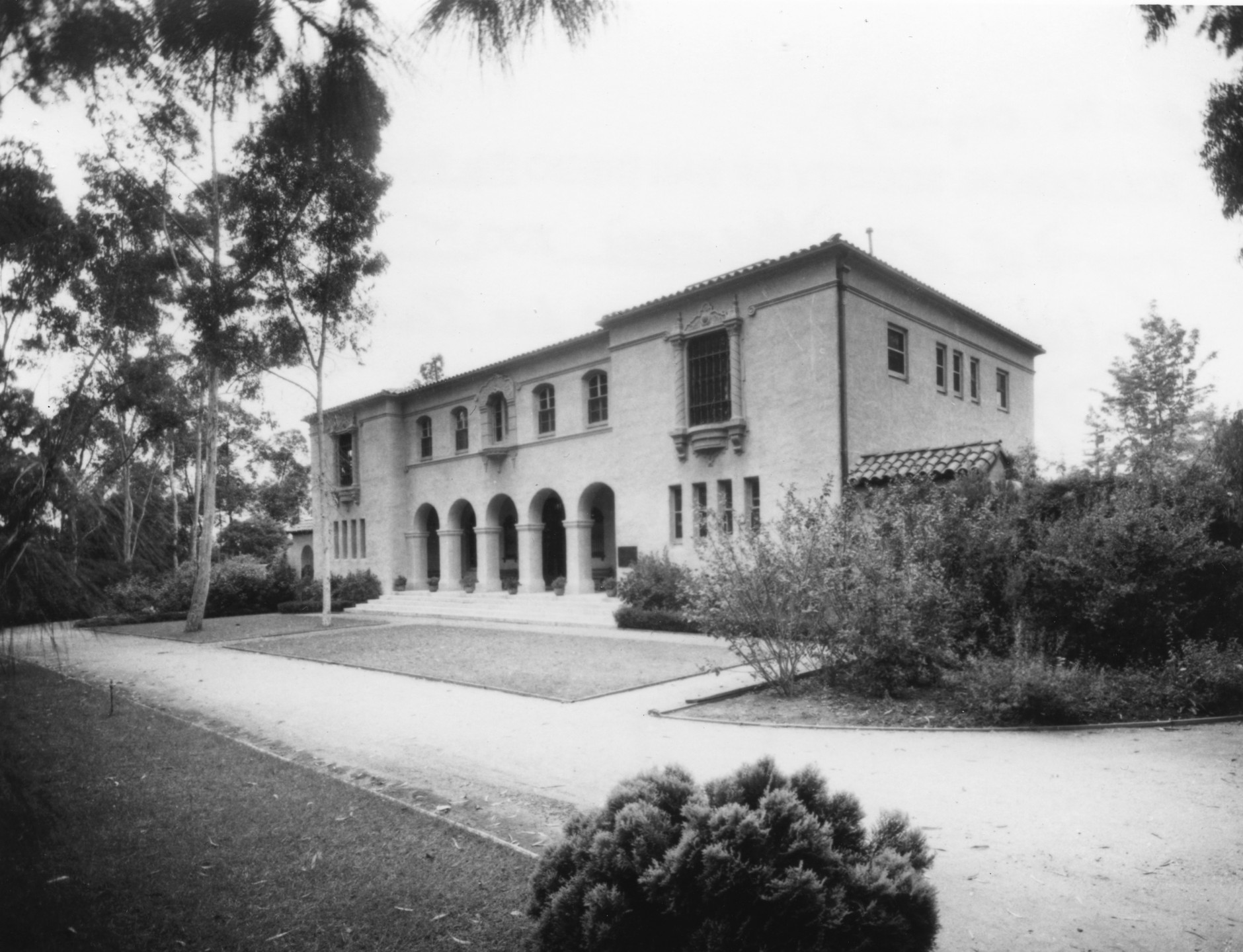 The Ellen Browning Scripps Hospital and Biological Research Institute was one of Dr. Harry's proudest achievements.